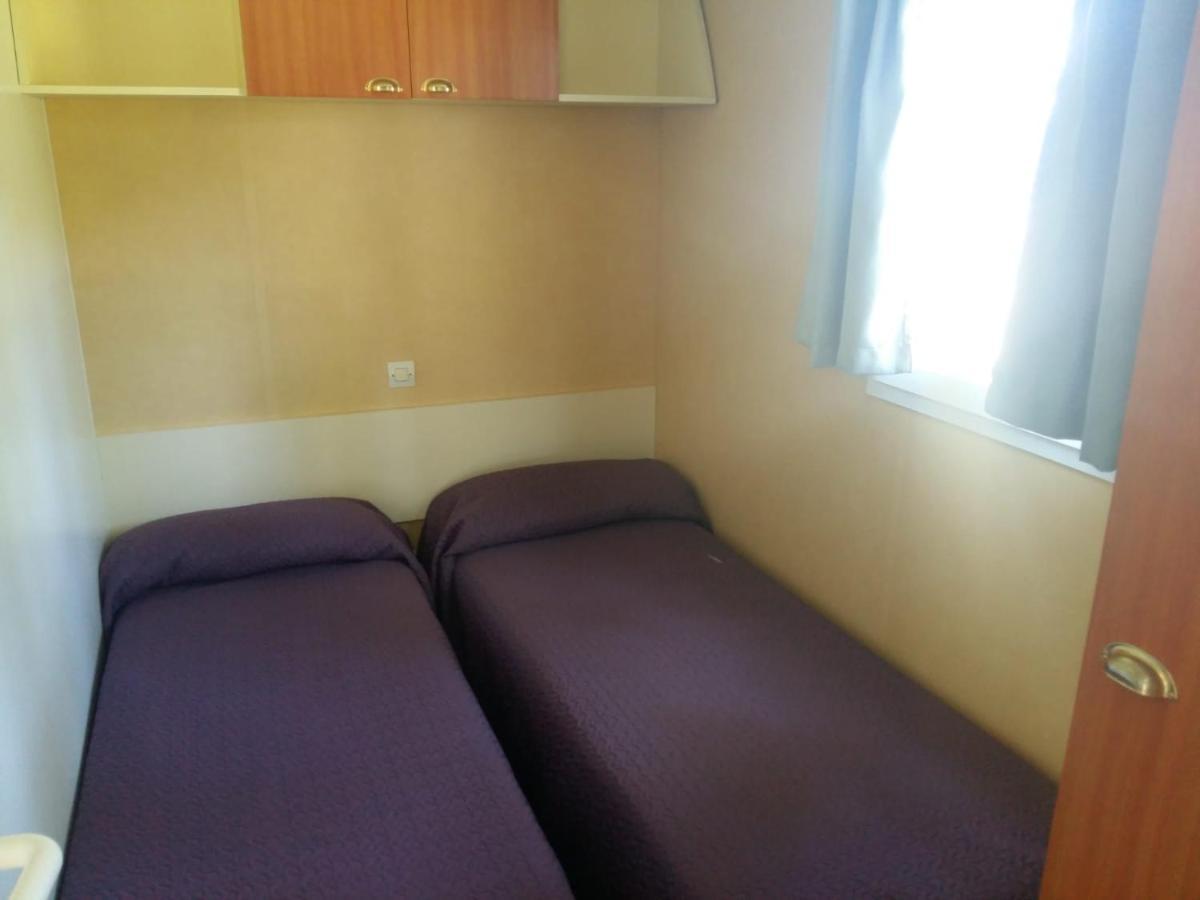 Las Casitas De Las Arribes Hotel อัลเดอาดาวีลา เด ลาริเบรา ภายนอก รูปภาพ